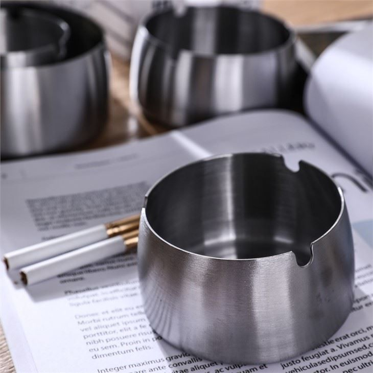 Home Office Ash Holder Stainless Steel Windproof Tobacco Ashtray